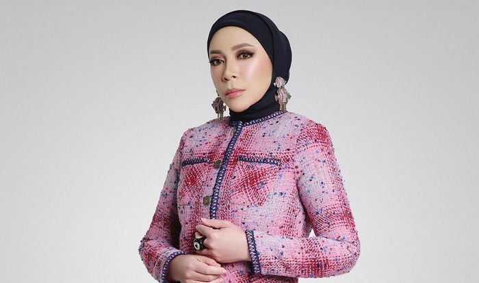 Melly Goeslaw bawa kabar duka