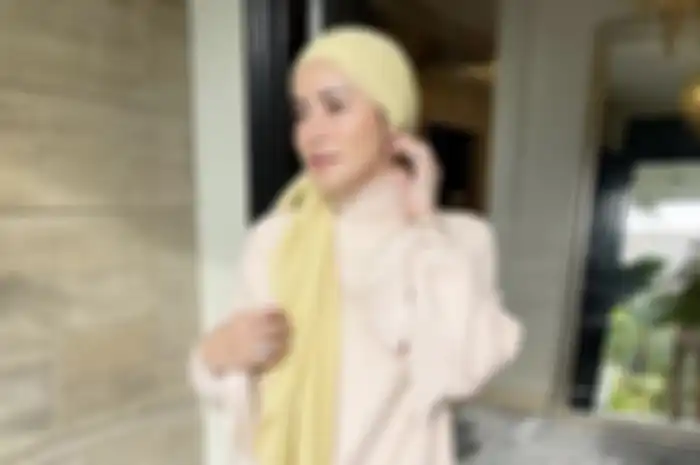 Gaya hijab Olla Ramlan