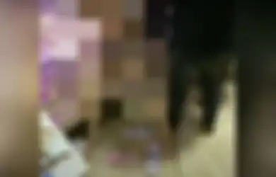 Cari Penyakit Berani Main Mata dengan Istri Orang, Pebinor Ini Dikurung Warga di Kandang Babi, Jerit-jerit Minta Ampun Malah Diceburkan ke Sungai