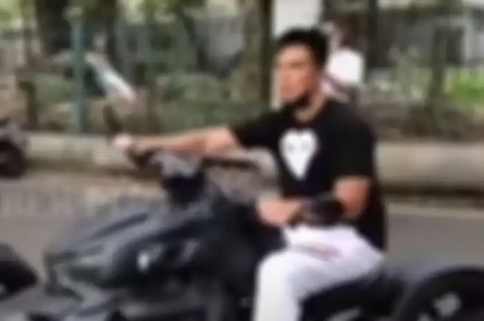 Lagi viral, intip fitur dan teknologi motor roda tiga Can-Am Ryker milik artis Baim Wong, ternyata canggih bro.