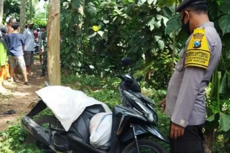 Blitar Geger, Jasad Wanita Dalam Karung Ditemukan di Atas Honda Vario