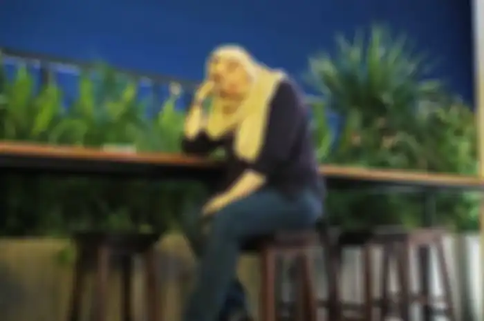 Ziarah ke Makam Sang Ayah, Jane Shalimar Kenalkan Calon Suami dan Minta Restu Menikah