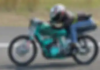 Gampang Start Yamaha RX-King Ini Naik Podium Drag Bike Kelas 140 CC 
