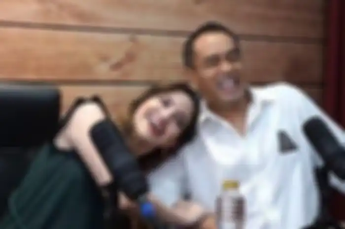 Nia Ramadhani dan Ardi Bakrie