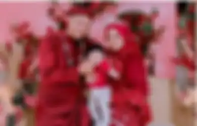 Dikira Pengantin Wanita Hamil Duluan, Para Tamu Syok Ada Bayi Ikut Duduk di Pelaminan, Terungkap Begini Fakta yang Sebenarnya Terjadi