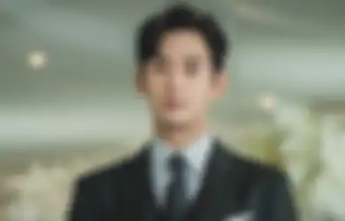 Spoiler Penampilan Kim Soo Hyun Jadi Suami Kim Ji Won di Drama Korea Queen of Tears