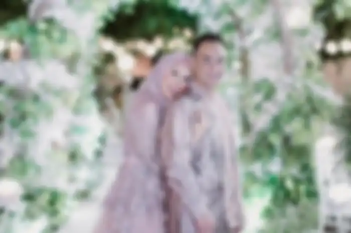 Venna Melinda Ferry Irawan lamaran