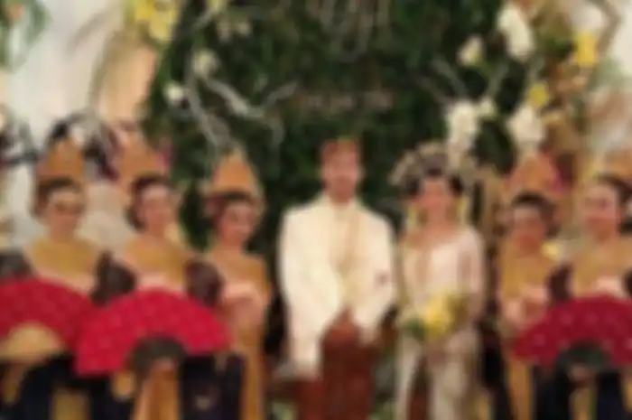 Akad nikah Ovi Dian digelar di Masjid milik keluarganya, Masjid Ar Rahman Mayangkara Group yang berlokasi di Blitar, Jawa Timur.  
