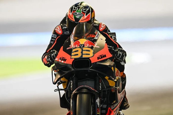 Rasa senang menghinggapi Brad Binder usai jadi yang tercepat pada sesi practice MotoGP Jepang 2024 mengalahkan Marc Marquez.