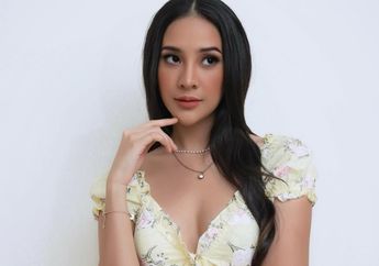 Pamer Bokong Seksi, Begini Gaya Menggoda Anya Geraldine saat Naik Sepeda
