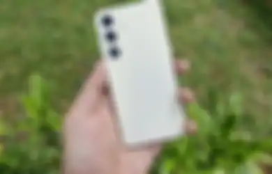 Menjajal Fitur Galaxy AI di Galaxy S24 Buat Kerja Sampai Liburan