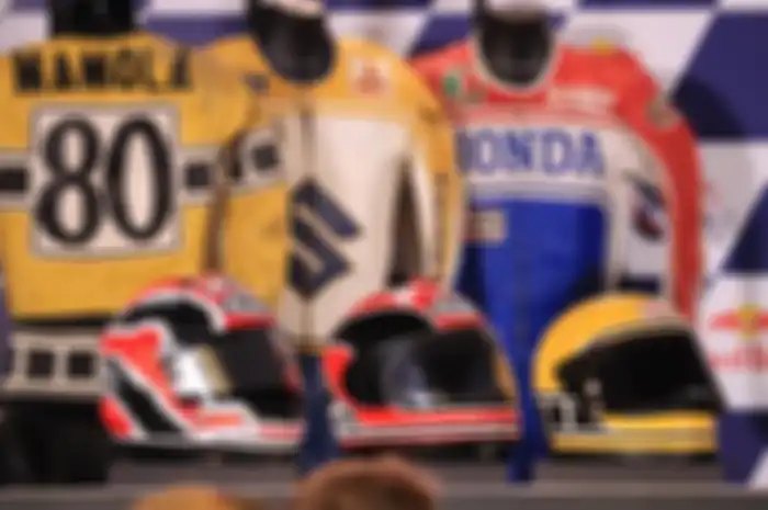 Arai edisi pembalap legendaris Randy Mamola
