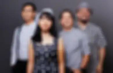 15 Lagu Mocca Terbaik Pilihan Arina Ephipania, Pasti Bikin Hari Lo Cerah