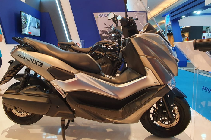 Foto ilustrasi. Harga motor listrik Rakata NX3 yang mirip Yamaha NMAX