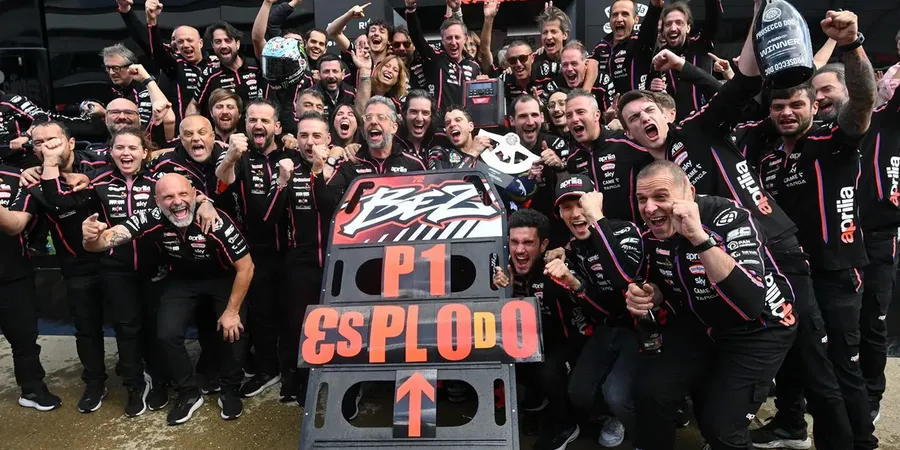 Marco Bezzecchi Sendirian Gendong Hasil dan Moral Tim, Aprilia Siap Berdamai setelah Sudutkan Jorge Martin