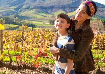 Nangis Sesenggukan Saat Gugat Cerai Suami Bulenya yang Dampingi dari Nol hingga Sukses, Chef Cantik nan Seksi Ini Malah Ajak sang Mantan Liburan Bareng di Bali: Sejak Awal Sama-sama Berjuang...