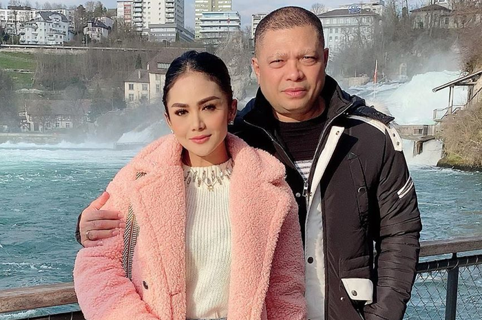 Krisdayanti dan Raul Lemos