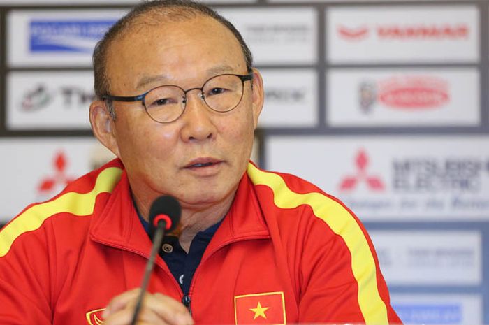 Pelatih Timnas Vietnam, Park Hang-seo, dalam konferensi pers menjelang tampil di Piala AFF 2022.