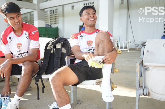 Kakang Rudianto dan Robi Darwis saat latihan di Myanmar jelang timnas Indonesia hadapi laga perdana Grup B ASEAN Cup 2024.