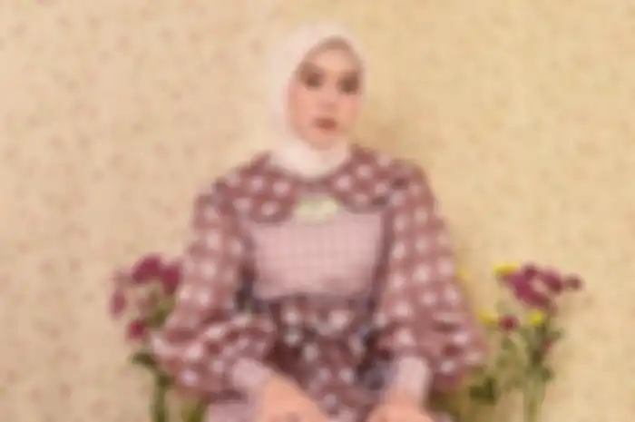 Kesha Ratuliu Menikah dengan Adhi Permana, Lesty Kejora Jadi Tamu Undangan Tenteng Tas Mahal Mungil Seharga 2 Unit Motor!