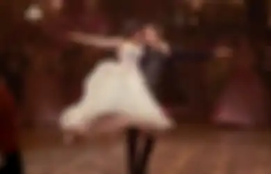 5 Adegan Paling Cringe dari Film Cinderella Camila Cabello. Setuju?