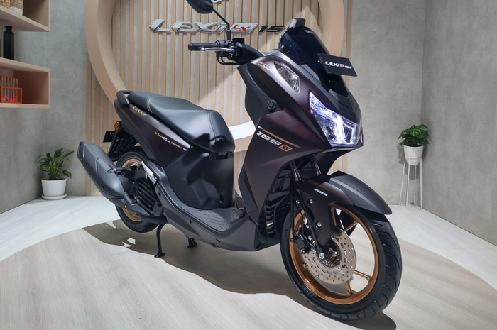 Yamaha LEXi LX 155 sudah bisa dipesan di dealer Yamaha terdekat. Begini skema kreditnya. 