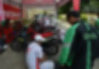 Waktu Ganti Oli Buat Motor yang Dipakai Ojol Itu Beda Dibanding Motor Biasa