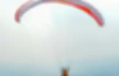 Tim Paralayang Indonesia Sumbang Medali Emas dan Perak di Asian Games 2018. Yay!
