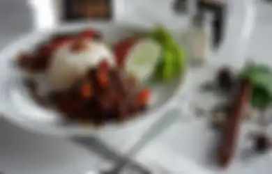 4 Efek Negatif Bagi Tubuh Banyak Konsumsi Makanan Bersantan Saat Momen Lebaran