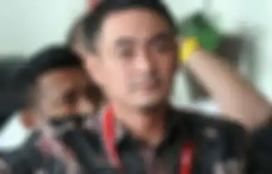 Bak Sudah Jatuh Tertimpa Tangga, Usai Divonis 6 Tahun Penjara karena Kasus Gratifikasi, Kini Zumi Zola Harus Kembali Telan Pil Pahit Kehidupan Setelah Resmi Bercerai dan Menduda