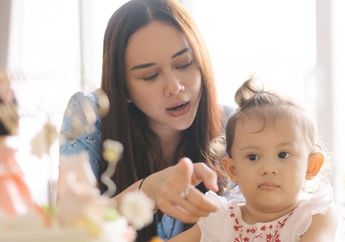 Baru Dua Bulan Menjanda, Aura Kasih Berharap Arabella Amaral Tumbuh Jadi Wanita Kuat dan Mandiri Seperti sang Ibu: Meski Bella Gak Ada Papanya..