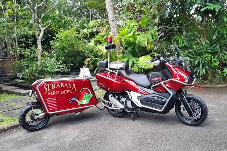 Modifikasi Honda ADV150 Jadi Motorescue, Bisa Buat Pemadam Api