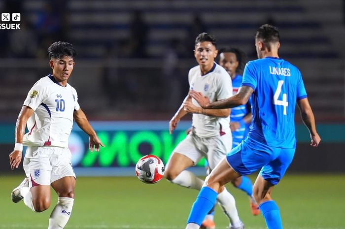 Suasana pertandingan semifinal leg pertama ASEAN Cup 2024 antara Filipina Vs Thailand di Stadion Rizal Memorial, Manila pada Jumat (27/12/2024).