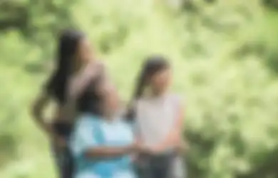 Pentingnya Remaja Kasih Perhatian untuk Lansia agar Mereka Bahagia