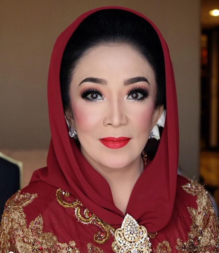 Ibunda Risa Saraswati