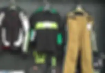 Harga Khusus Apparel Kawasaki di Pameran