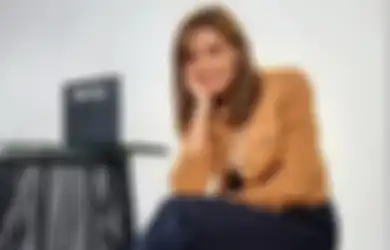 Paras Cantik Ibu Najwa Shihab yang Jarang Terekspos, Bak Pinang Dibelah Dua dengan Mbak Nana, Intip Potretnya!