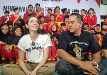 Lahir dari Keluarga Kurang Beruntung, Nia Ramadhani Ajarkan Pentingnya Berbagi pada Anak Sejak Dini