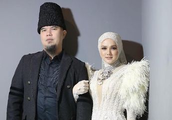 Sudah Hidup Enak Jadi Anggota DPR RI dengan Gaji Rp 66 Juta per Bulan, Mulan Jameela Tetap Nyambi Manggung ke Surabaya hingga Bius Netizen dengan Penampilannya Bak Malaikat Bersayap