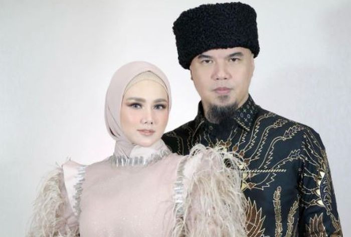 Mulan Jameela dan Ahmad Dhani
