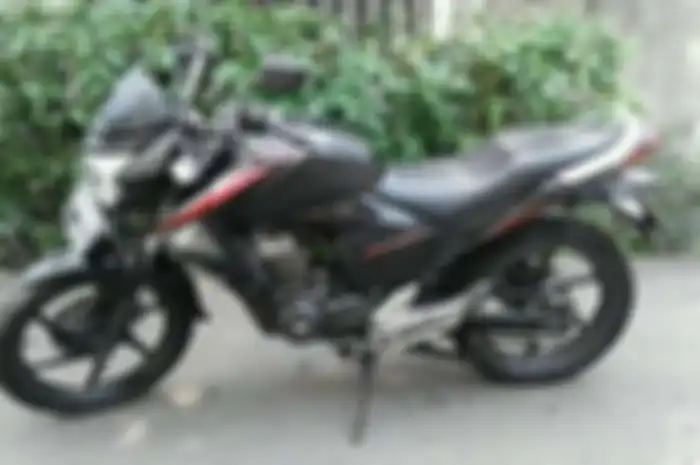 Honda Megapro seken dijual hanya Rp 7,3 juta.