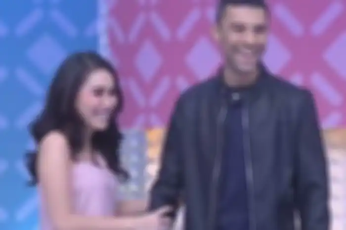 Kedekatan Didi Riyadi dan Ayu Ting Ting