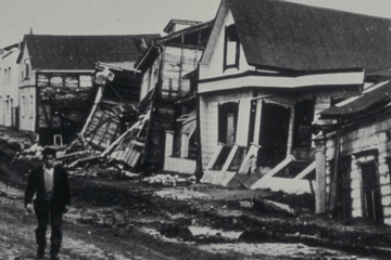 Potret kerusakan parah yang terjadi di Valdicia pada gempa Chili di tahun 1960.