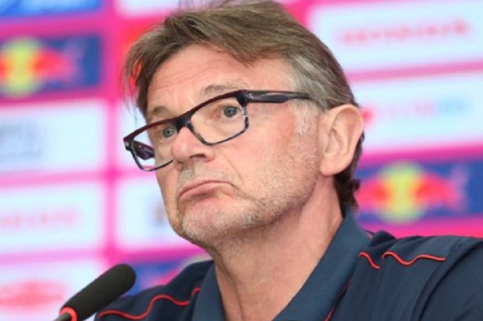 Pelatih Timnas Vietnam Philippe Troussier menyiapkan pasukannya sekuat mungkin untuk menghadapi Flipina, Irak, dan Timnas Indonesia di Kualifikasi Piala Dunia 2026 zona Asia.