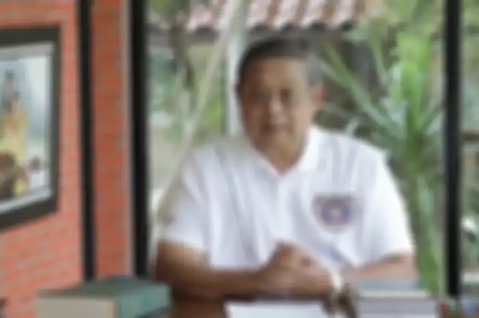 Tak Lagi Duduki Kursi Orang Nomer Satu di Indonesia, Mantan Presiden SBY Malah Terciduk Jual Nasi Goreng di Warung Kekinian: Ekonomi Makin Berat