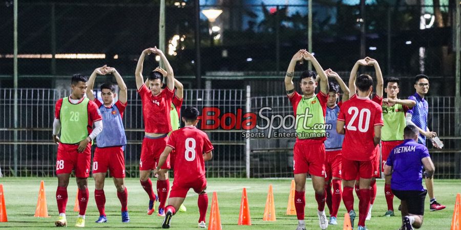 Media Vietnam Nggak Terima Pemain Timnas Dibangungkan Sahur Pakai Petasan