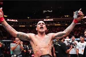 Gelar Ketiga Alex Pereira di Depan Mata, Naik Kelas Berat UFC Beri Keuntungan