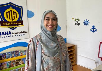 Persiapan Oki Setiana Dewi Ajak Ria Ricis dan Shindy Putri Ibadah Haji Tahun Ini