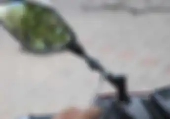 Waspada! Pakai Kaca Spion Motor Cuma Satu, Bisa Dipenjara Setahun atau Denda Rp 250 Ribu