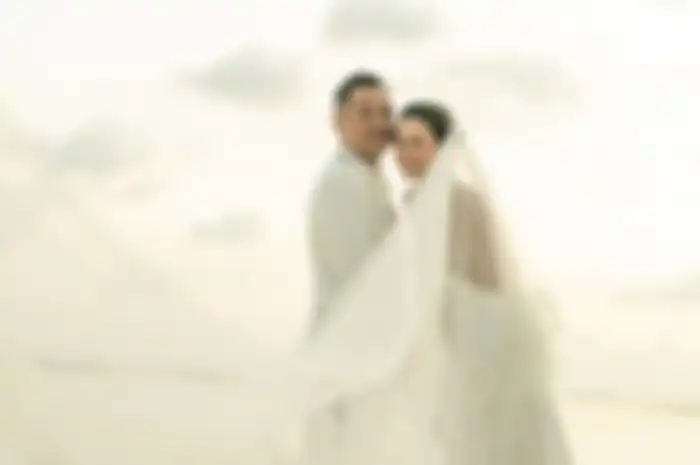 Julie Estelle dan David Tjiptobiantoro menikah